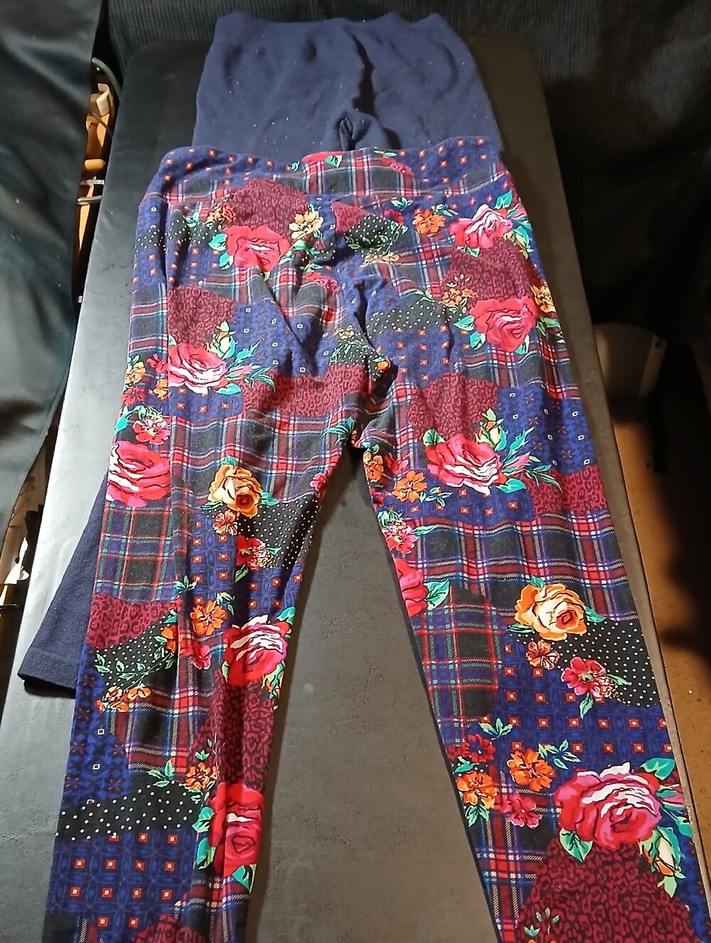 NoBo Flower Size XL Leggings &connection 18 Navy Blue Size Xl Legging